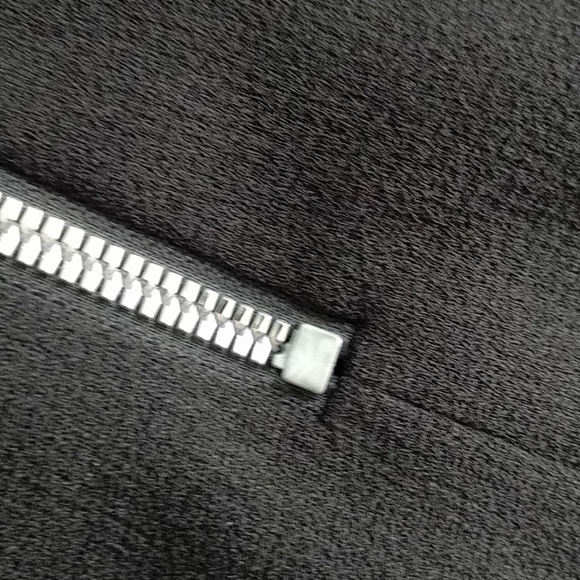 Beautiful dress by Lark &Ro⭐🌸🍀 - Picture 15 of 15